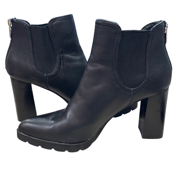Adrienne Vittadini Shoes - Adrienne Vittadini NERINA Ankle Boots 9.5M Black Leather Block Heel Lug Sole